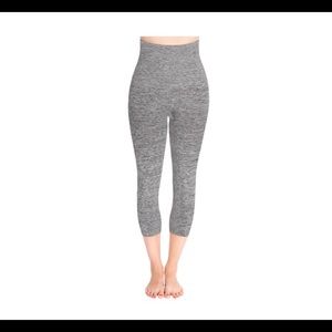Mother Tucker Smarter Shape Grey Capri Leggings S